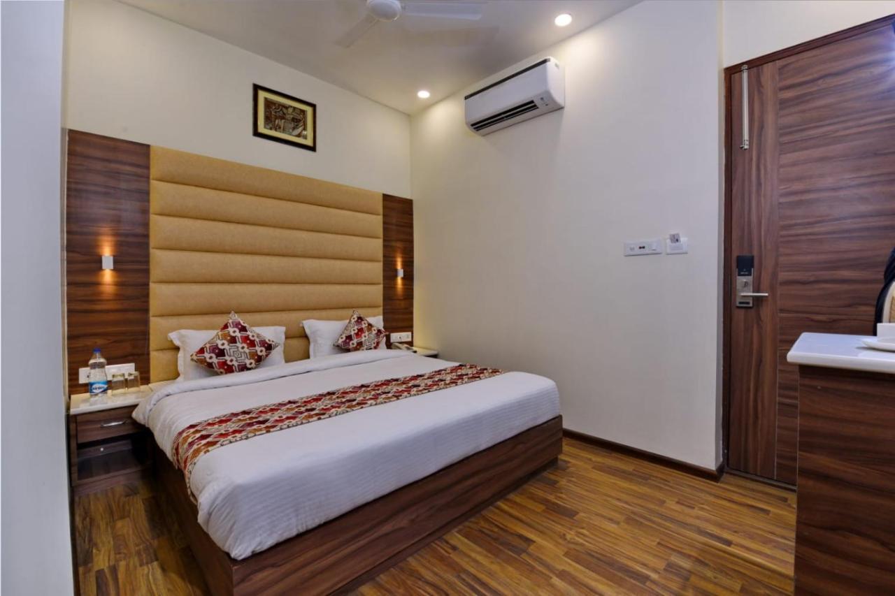 Belofte Yonit Inn Amritsar Exterior photo