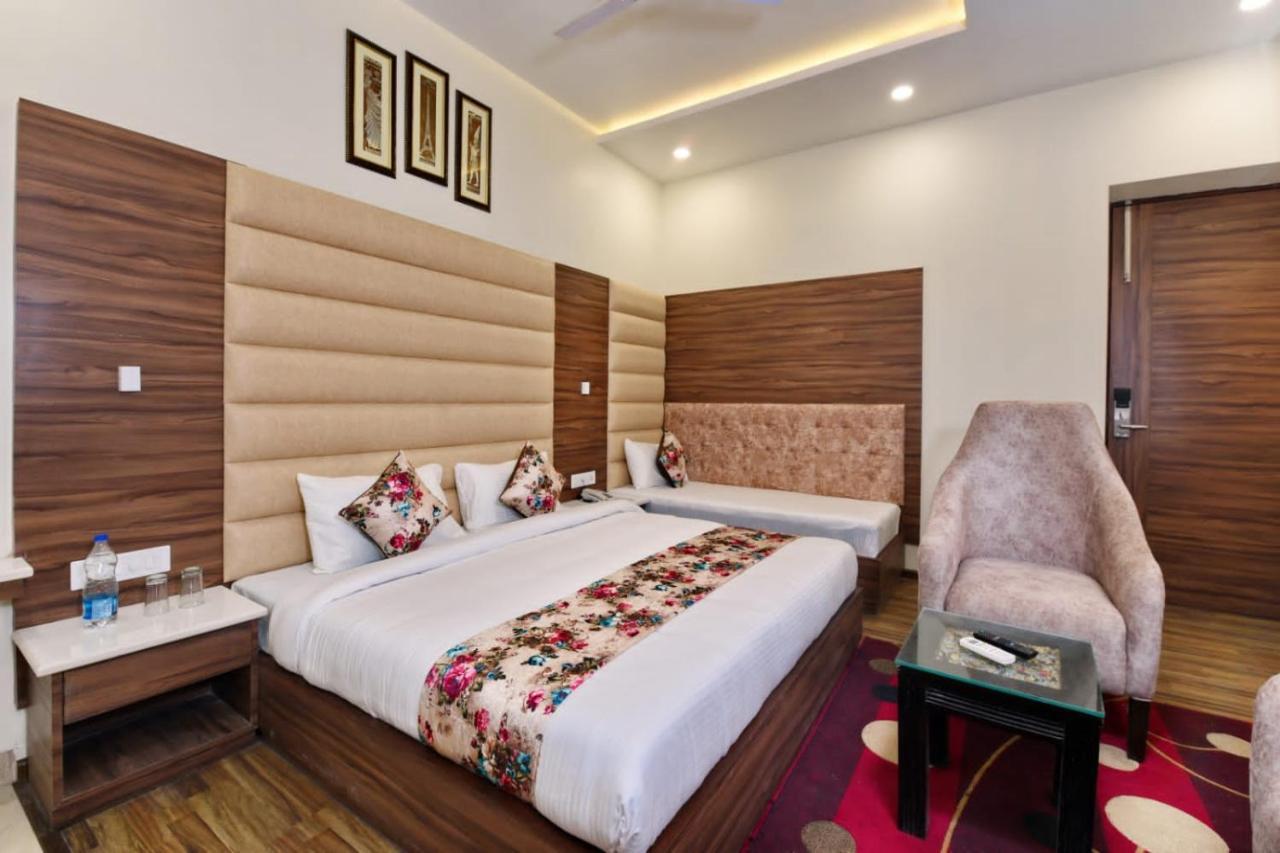 Belofte Yonit Inn Amritsar Exterior photo